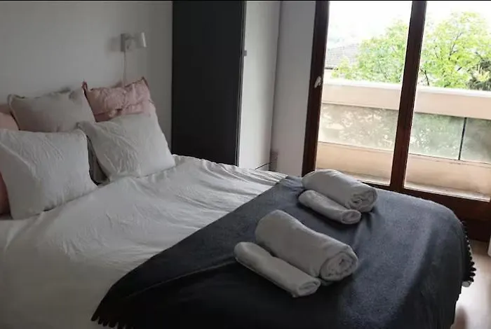Apartmán Cozy 2-room Apartment, 10 Min Walk To Tram For Geneva Gaillard